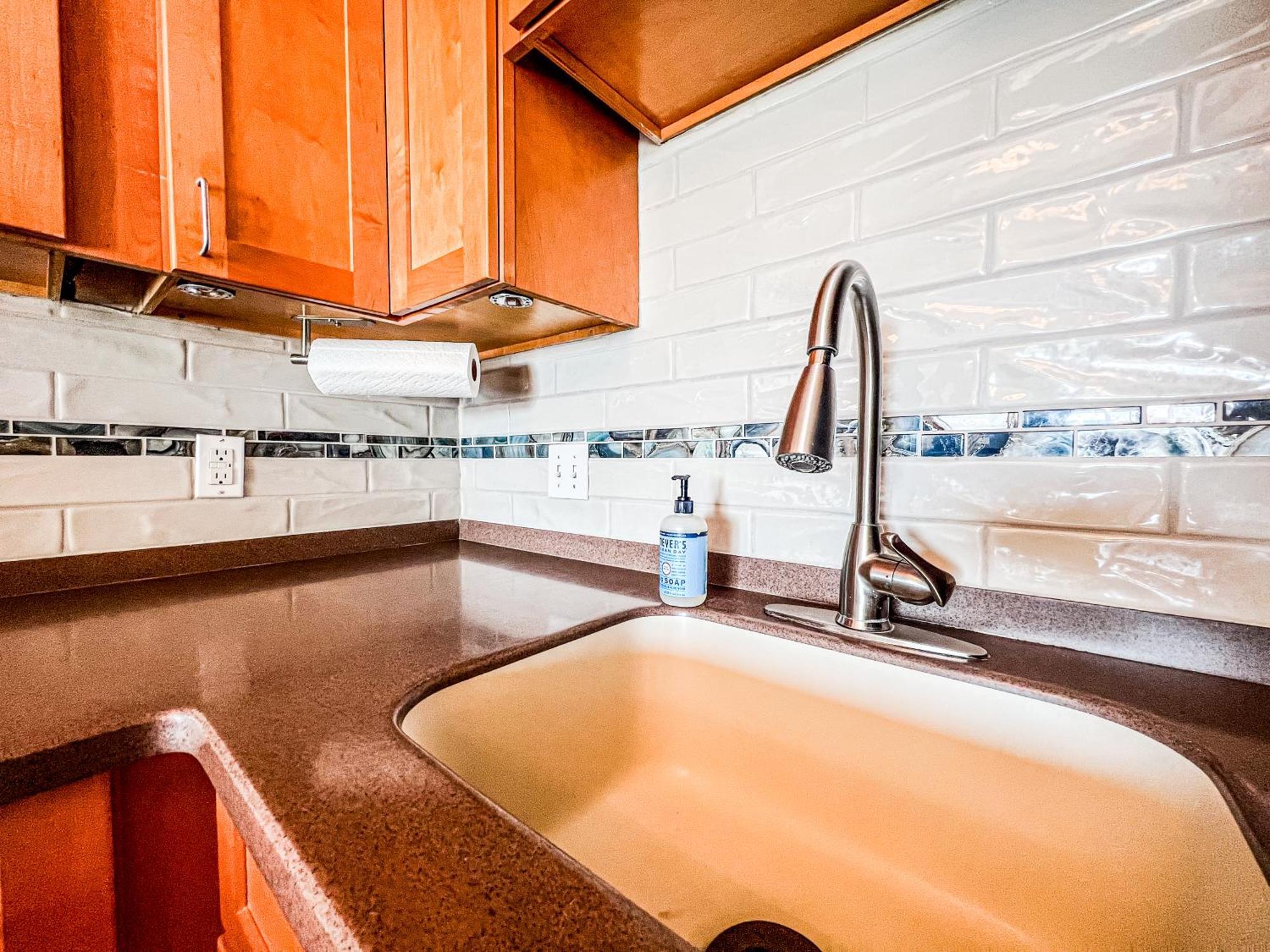 Cozy Beach Condo Sleeps 6 Pool Carolina Beach Ngoại thất bức ảnh